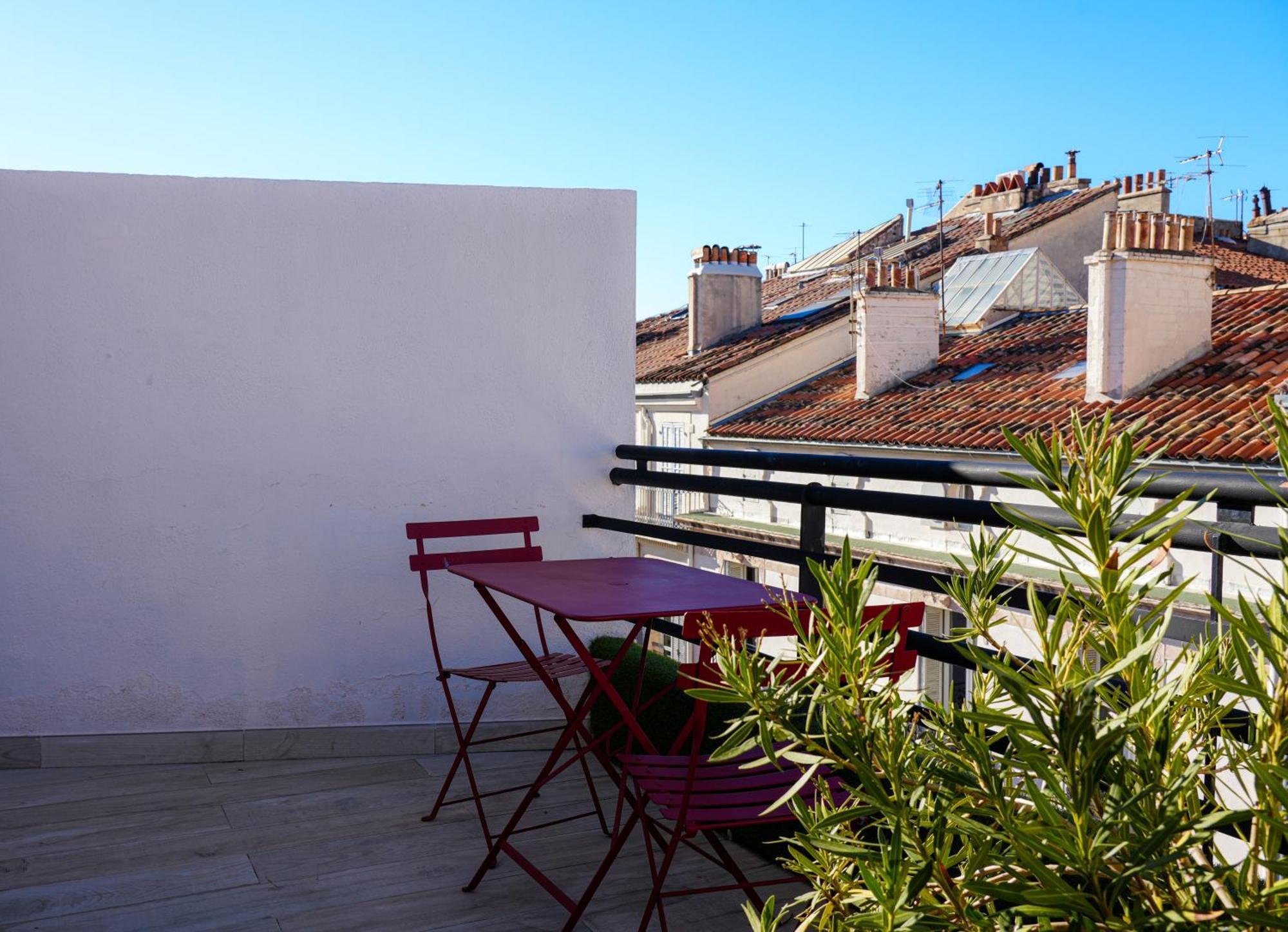 Celenya Hotel Toulon Exterior photo